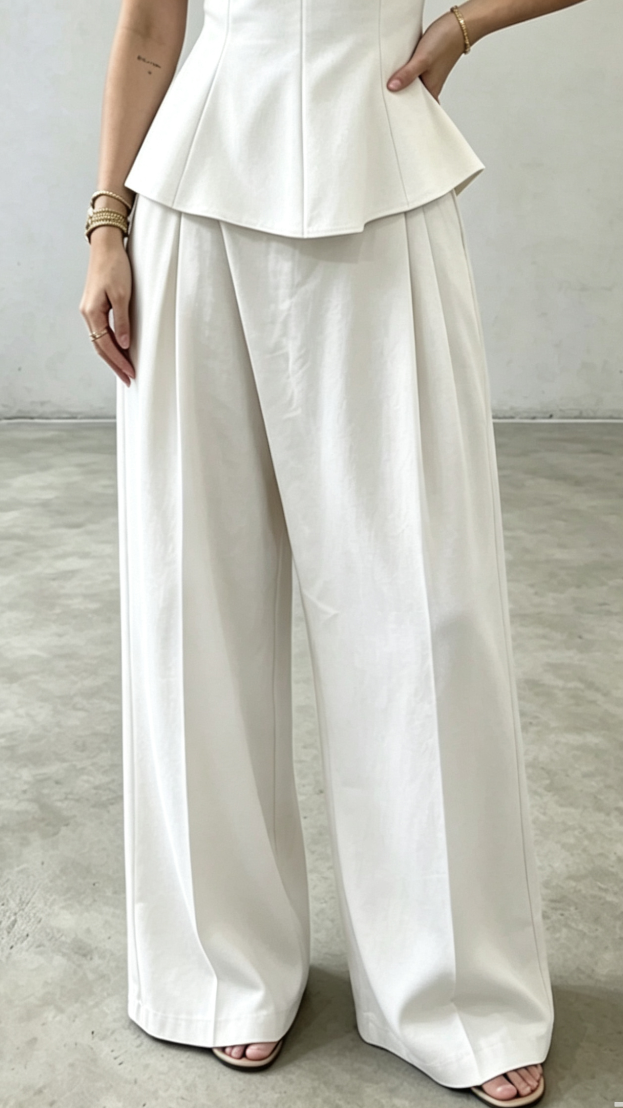 Leyana Hose