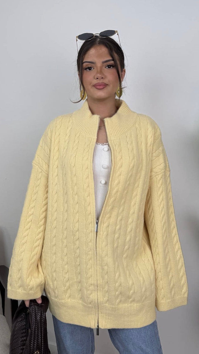 Tamara Strickjacke