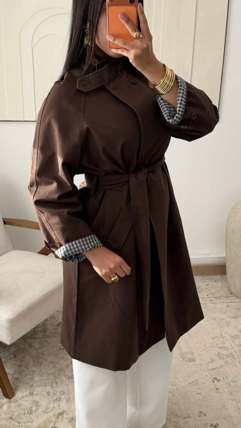 Gina Trenchcoat